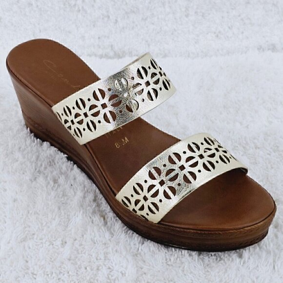 Contessa Italian Shoemakers Gold Metallic Laser Cut Wedge Sandal Slides 8.5M - Picture 1 of 9
